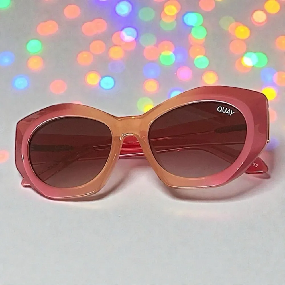Quay Real Me Sunglasses Geometric Pink Ombre Frame Brown Lens NWT And Case